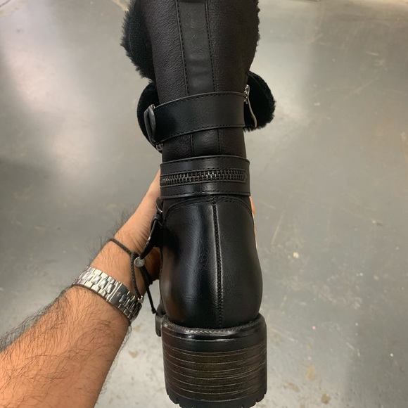 Faux Fur Lined Winter Boots in Black Faux Leather - Picture 5 of 14